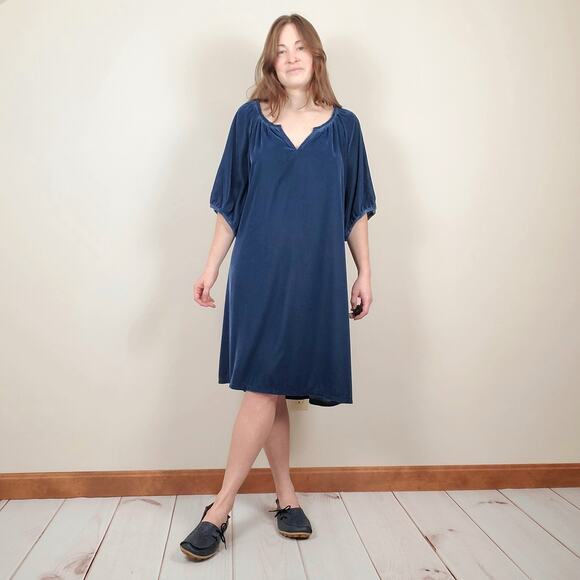 Cutout Leather Moccasins Blue 10 or 42 - Picture 2 of 11